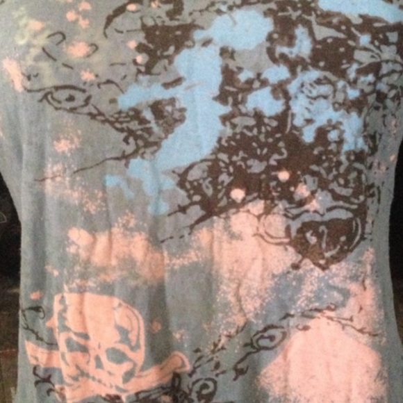 ❌SOLD❌Sheer Skull Top - Picture 2 of 2